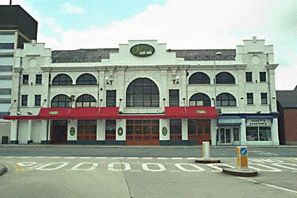 Art      picture house